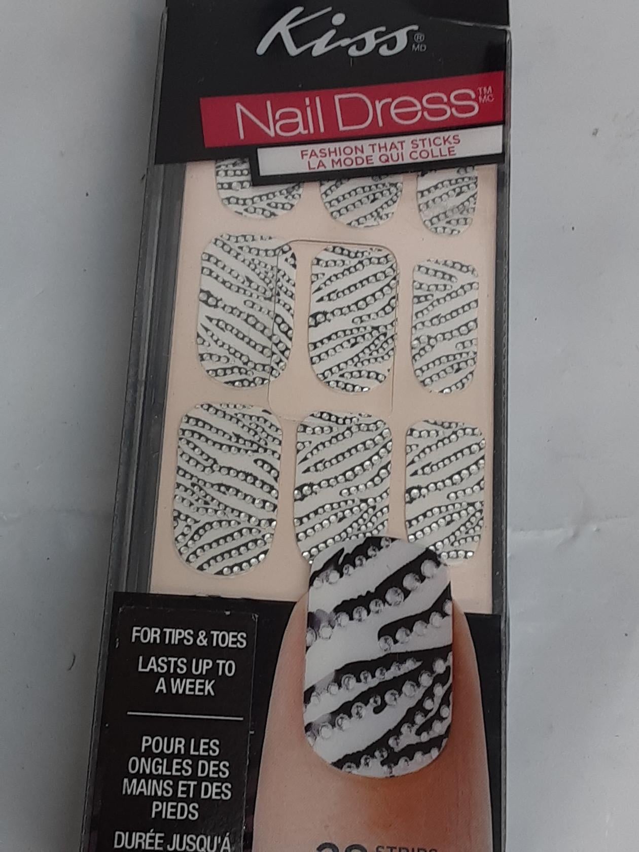 KISS Nail Dress- ASSORTED 25 COUNT- RANDOM (May receive doubles) GEL STRIPS