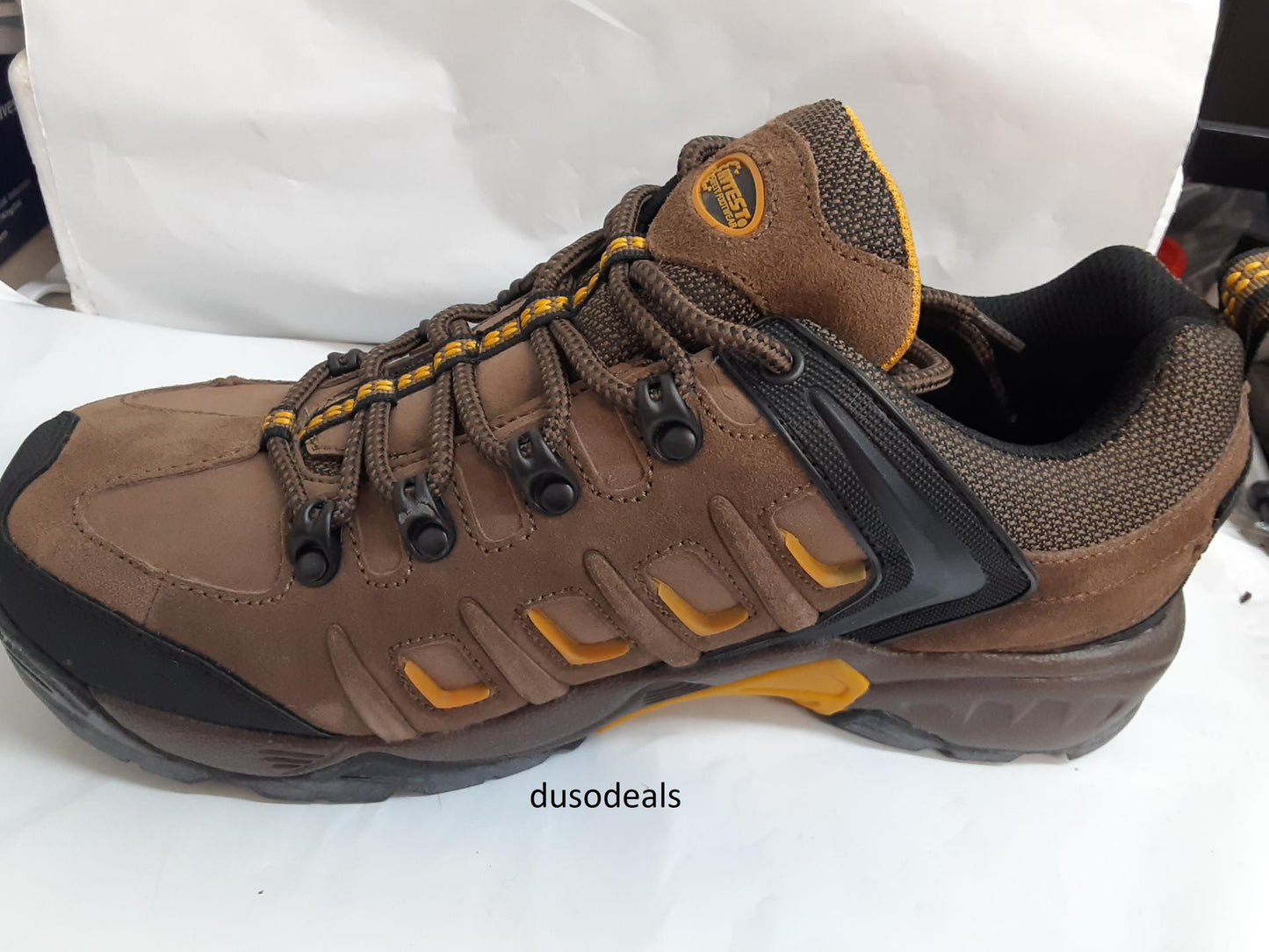 Hytest Oxford Steel Toe, Brown/Yellow, K11641, Size 9.5 Wide, Mens