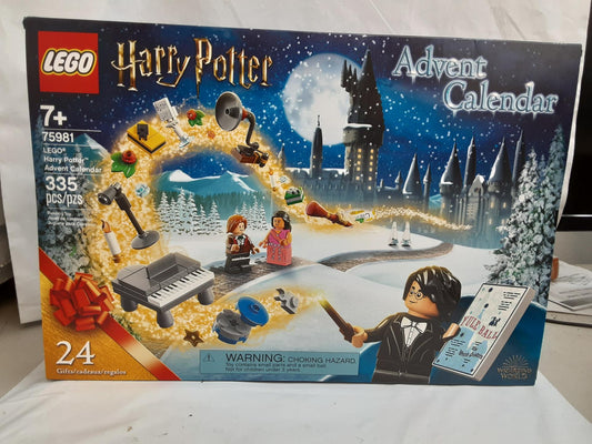 LEGO Harry Potter Advent Calendar 75981, Collectible Toys- 24 gifts (335 Pieces)