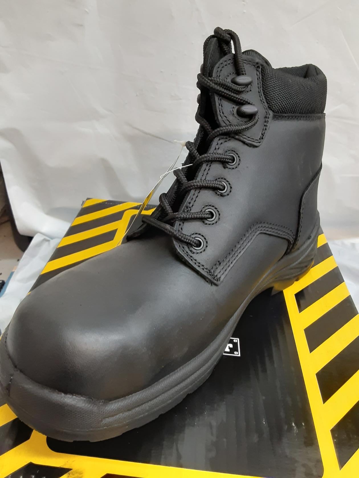 Safety Zone 6" Black- Waterproof- Boot- SZ5010- Size: 9.5 Men Wide- Open Box