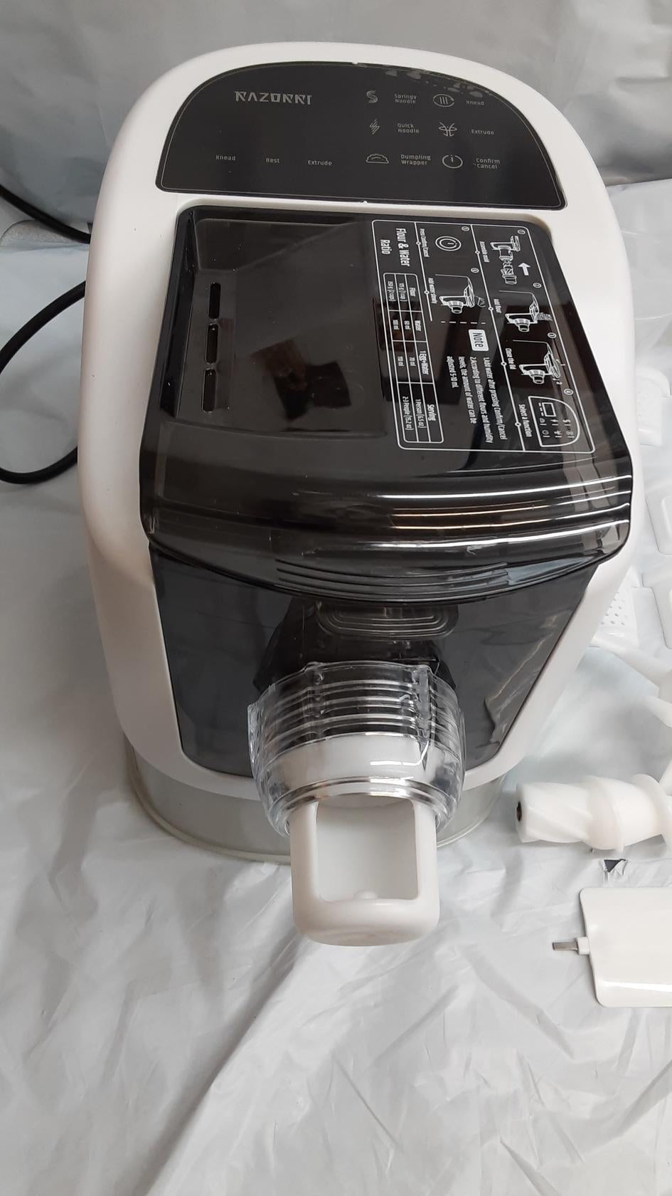 Razorri Electric Pasta and Ramen Noodle Maker RPDE260A (AS SHOWN IN PHOTOS)